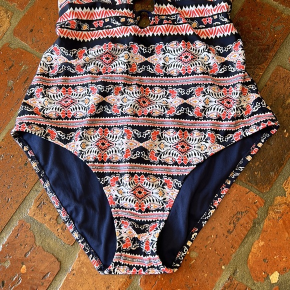 Kona Sol one piece swimsuit NWT szL - Picture 6 of 14